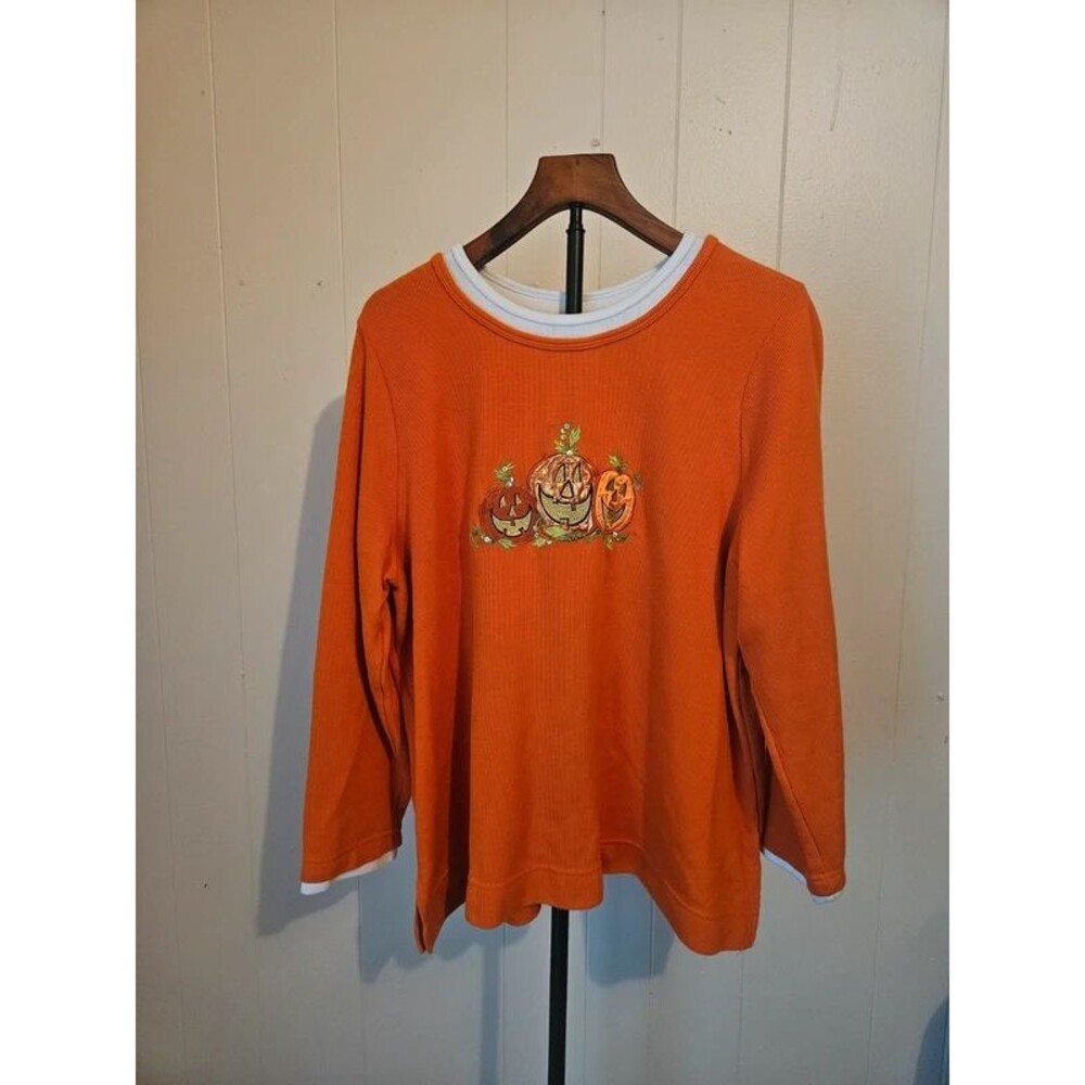 Vintage White Stag Pumpkin Halloween Long Sleeve